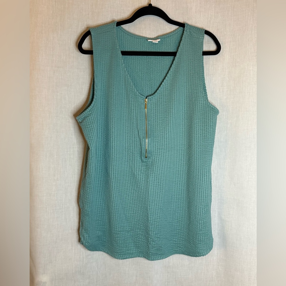 LuLaRoe Seafoam Green Knit Rachel Top